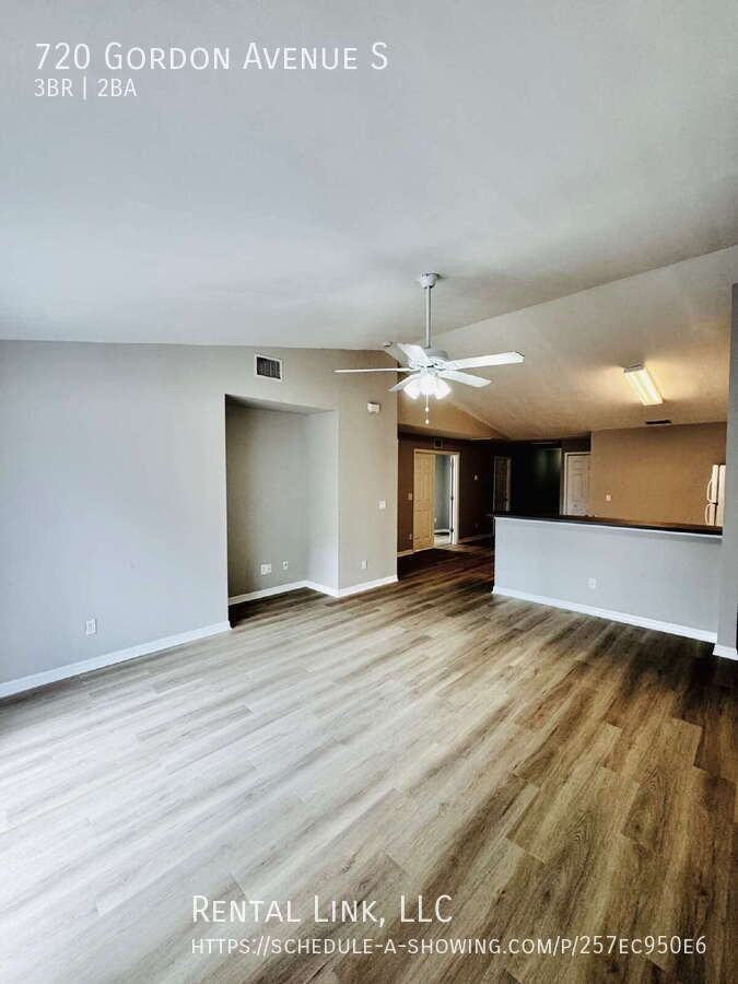 720 Gordon Ave S - Photo 7 of 33