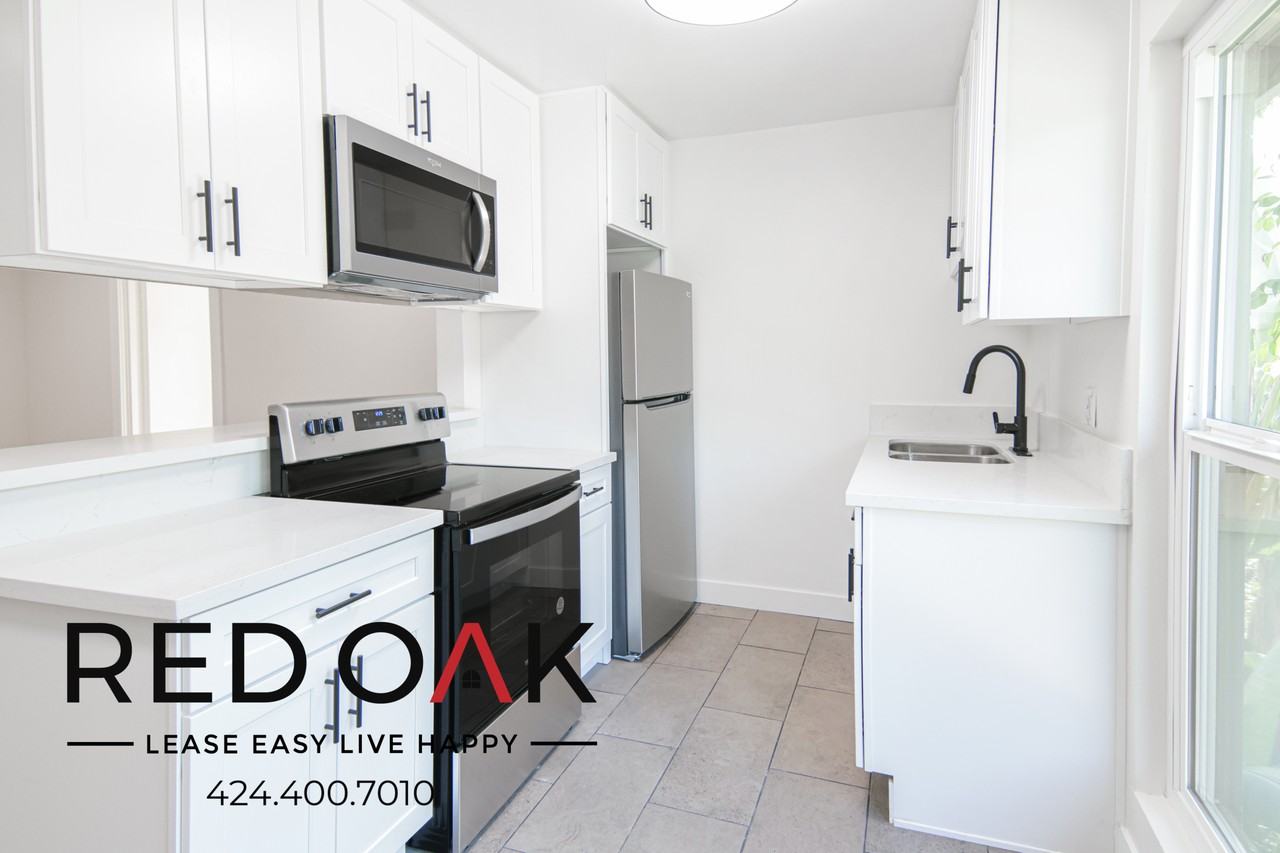 211 S Avenue 57 #201 - Photo 6 of 14