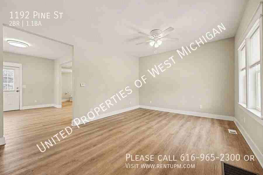 1192 Pine St - Photo 7 of 20