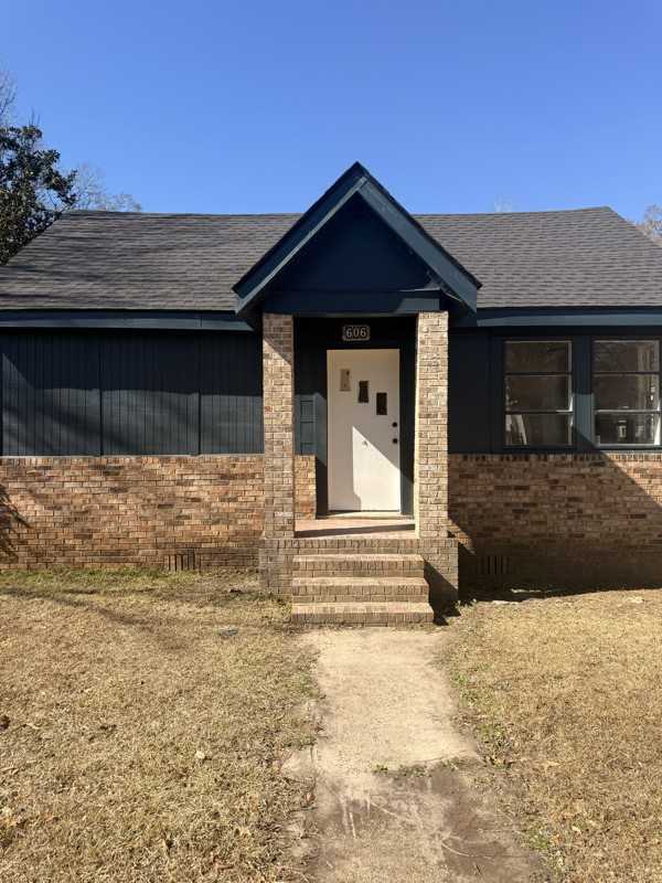 606 Dauphin Island Pkwy #A - Photo 2 of 15