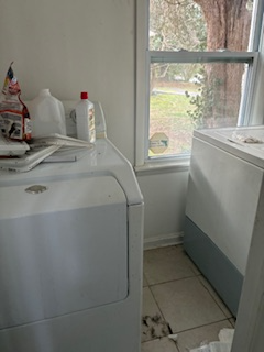 1104 Barnes Mill Rd - Photo 5 of 7