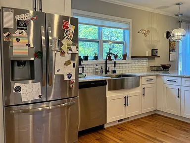 1810 Rankin St - Photo 3 of 33