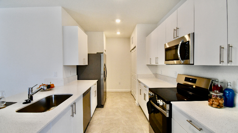 4949 Peacock Way - Photo 7 of 17