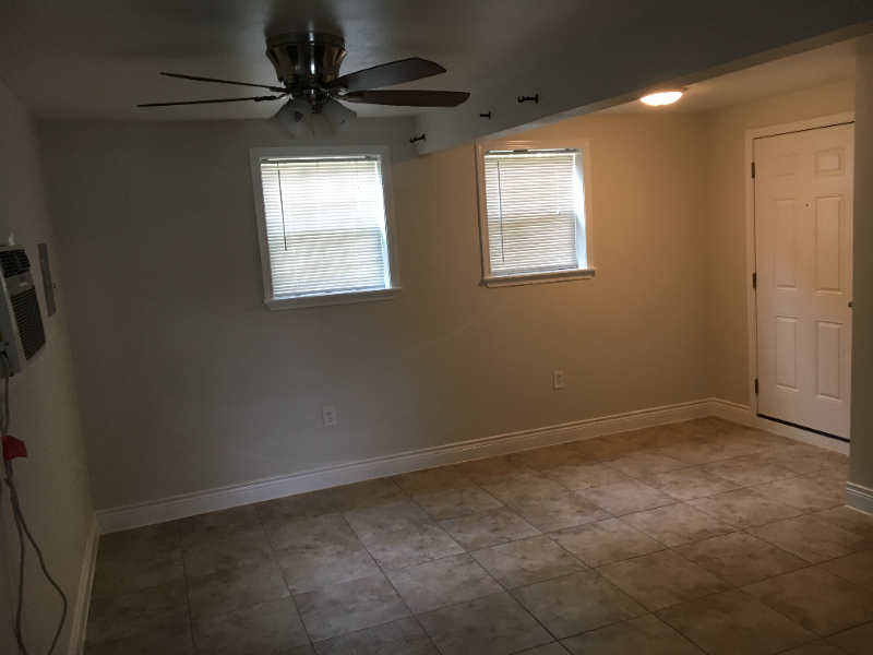 3500 Garrott St - Photo 3 of 7