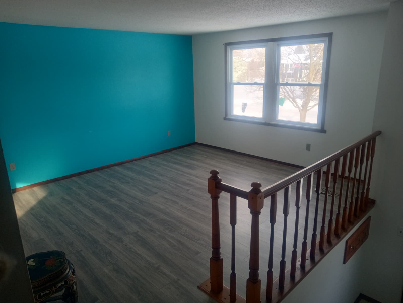 6614 Royal Pkwy S - Photo 6 of 17