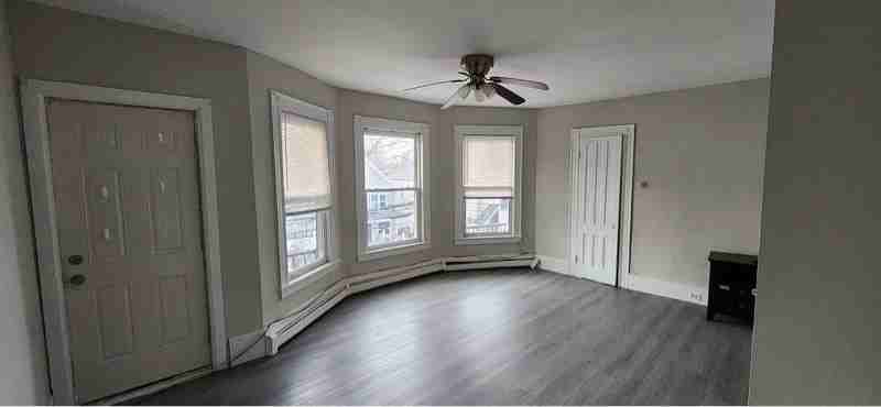 238 Coleman St #2 - Photo 3 of 8