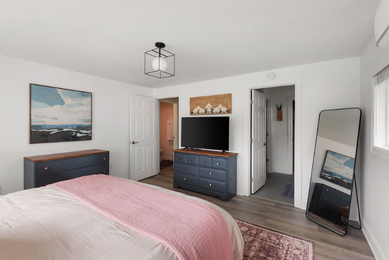 12242 Se Raymond St #A - Photo 3 of 20