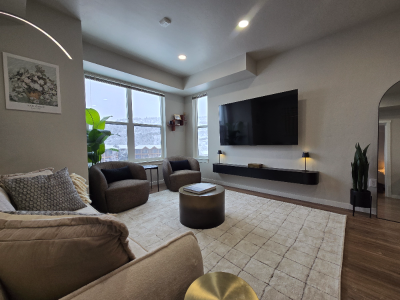 1275 Escalante Dr #236 - Photo 3 of 11