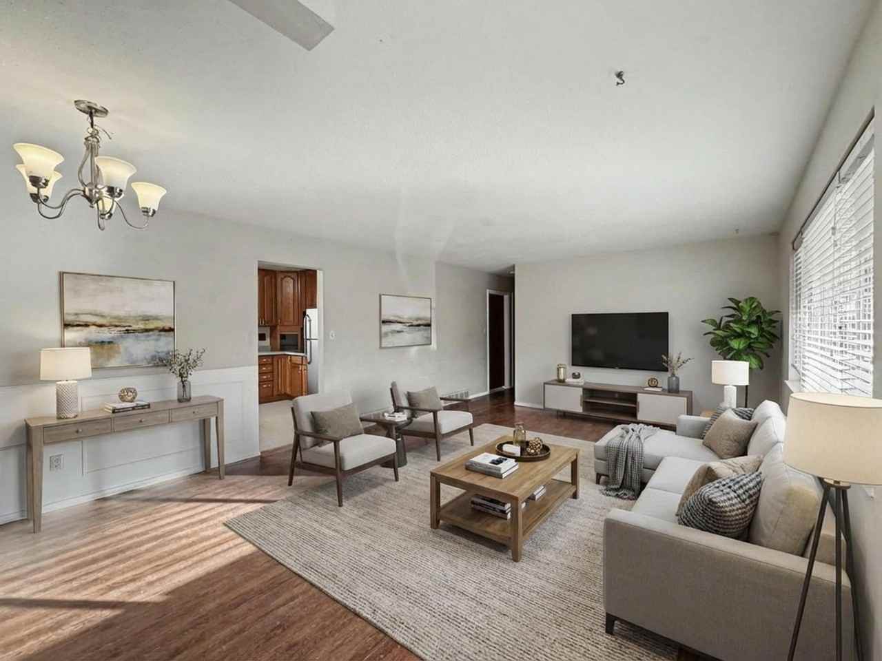 2235 Clarkson Dr - Photo 5 of 24