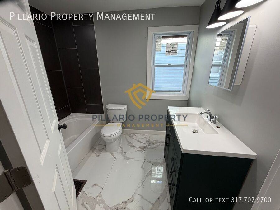 3906 Hoyt Ave - Photo 5 of 9