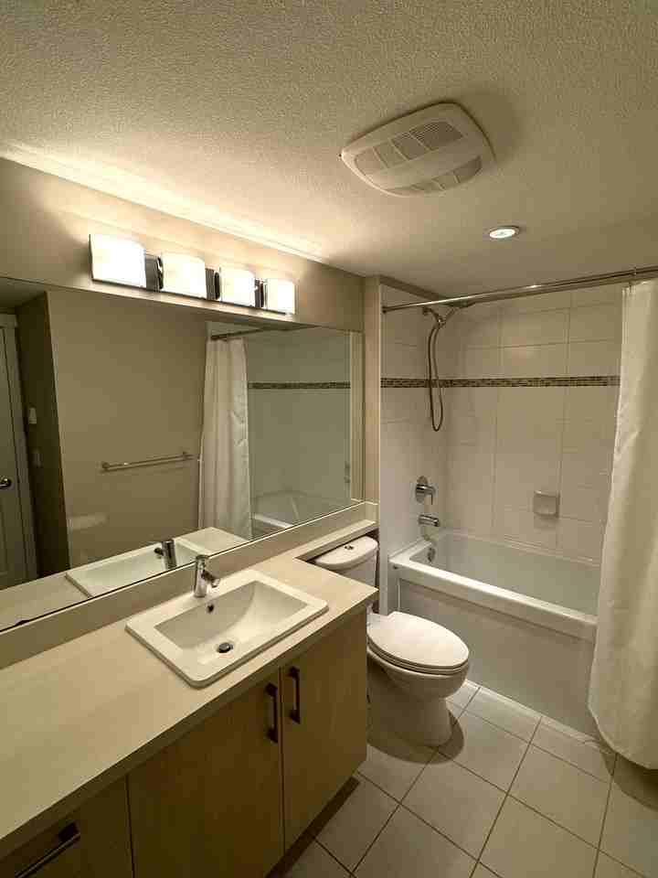 3156 Dayanee Springs Blvd - Photo 5 of 16