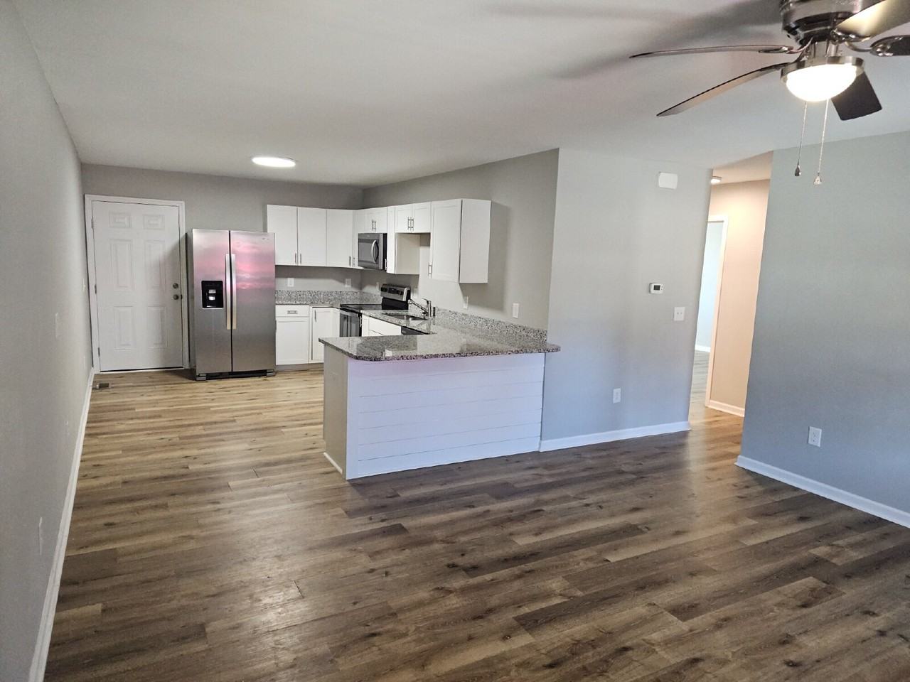 179 Glen Gar Dr - Photo 3 of 18
