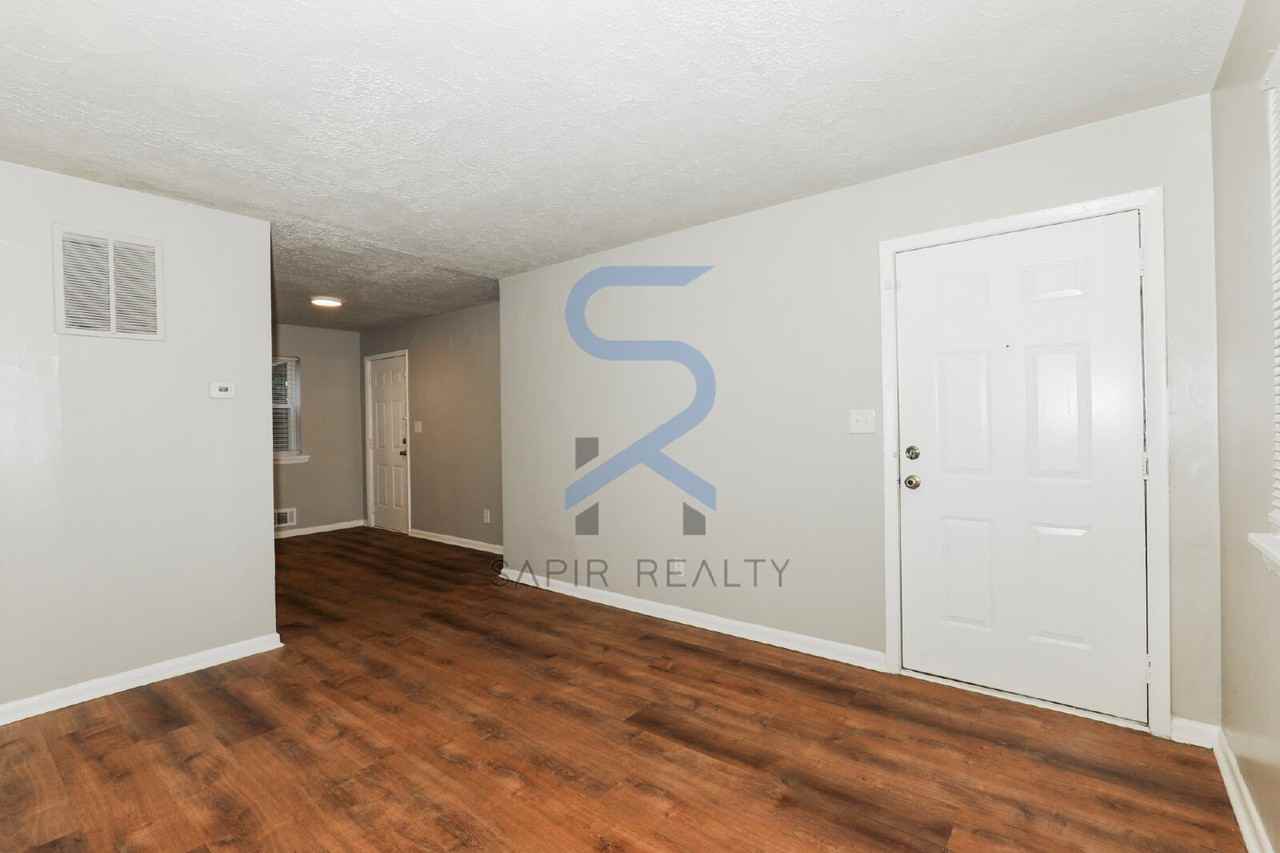 2829 Belvedere Ln Apt 5 - Photo 3 of 15