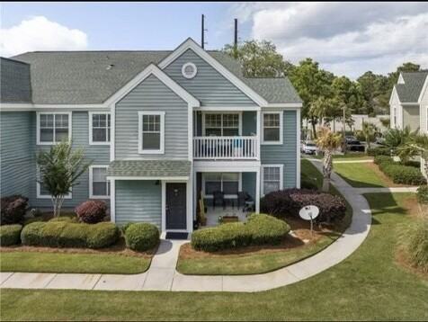 14 Old South Ct Apt G - Photo 2 of 42