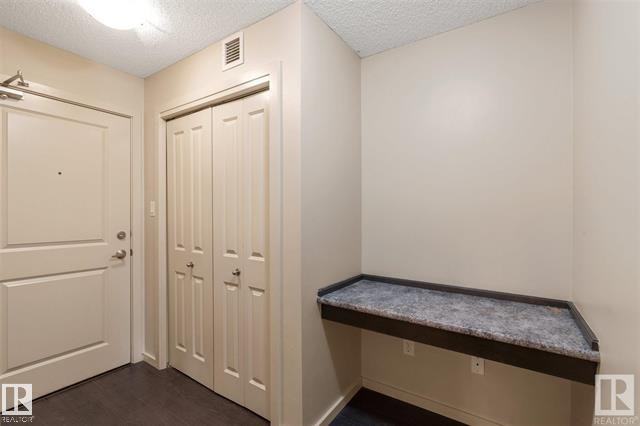 340 Windermere Rd Nw - Photo 3 of 26