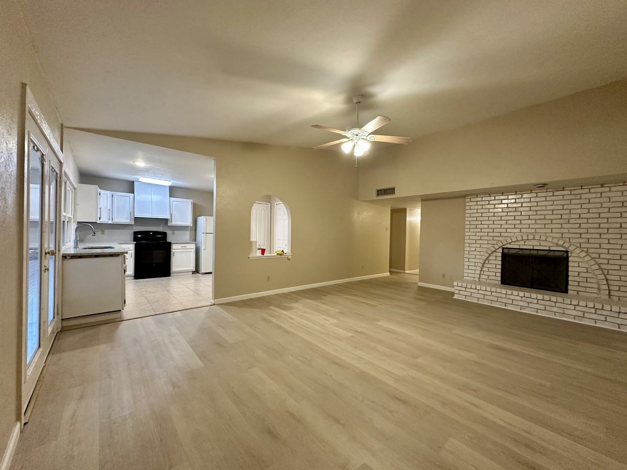 3101 Silverdale Ln #NA - Photo 3 of 12