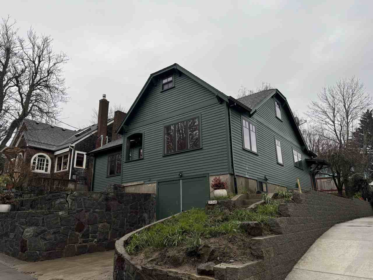 2034 Se 28th Pl #A - Photo 2 of 20