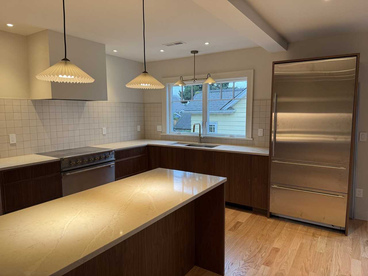 2034 Se 28th Pl #A - Photo 5 of 20