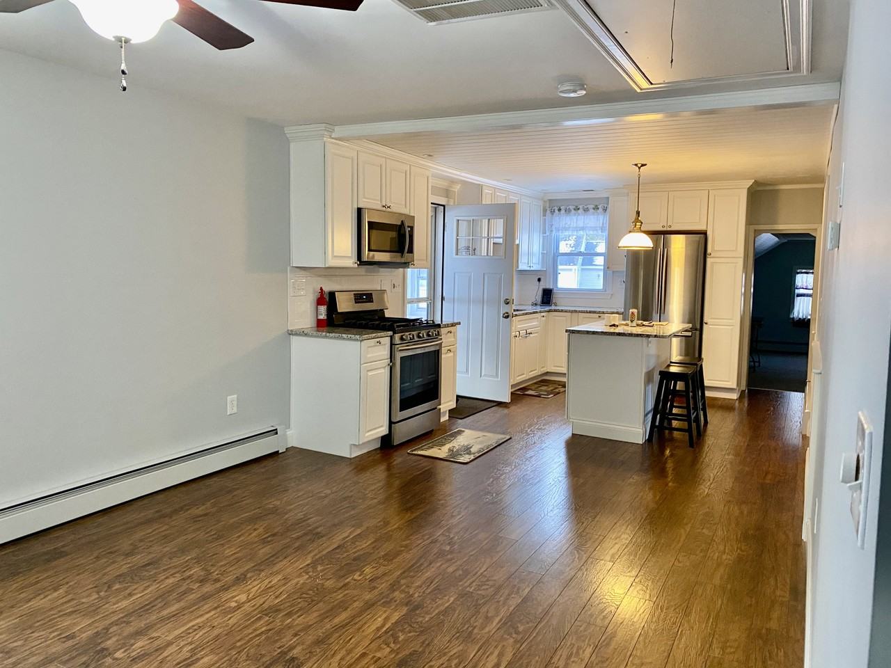 172 Bethany Rd - Photo 5 of 17