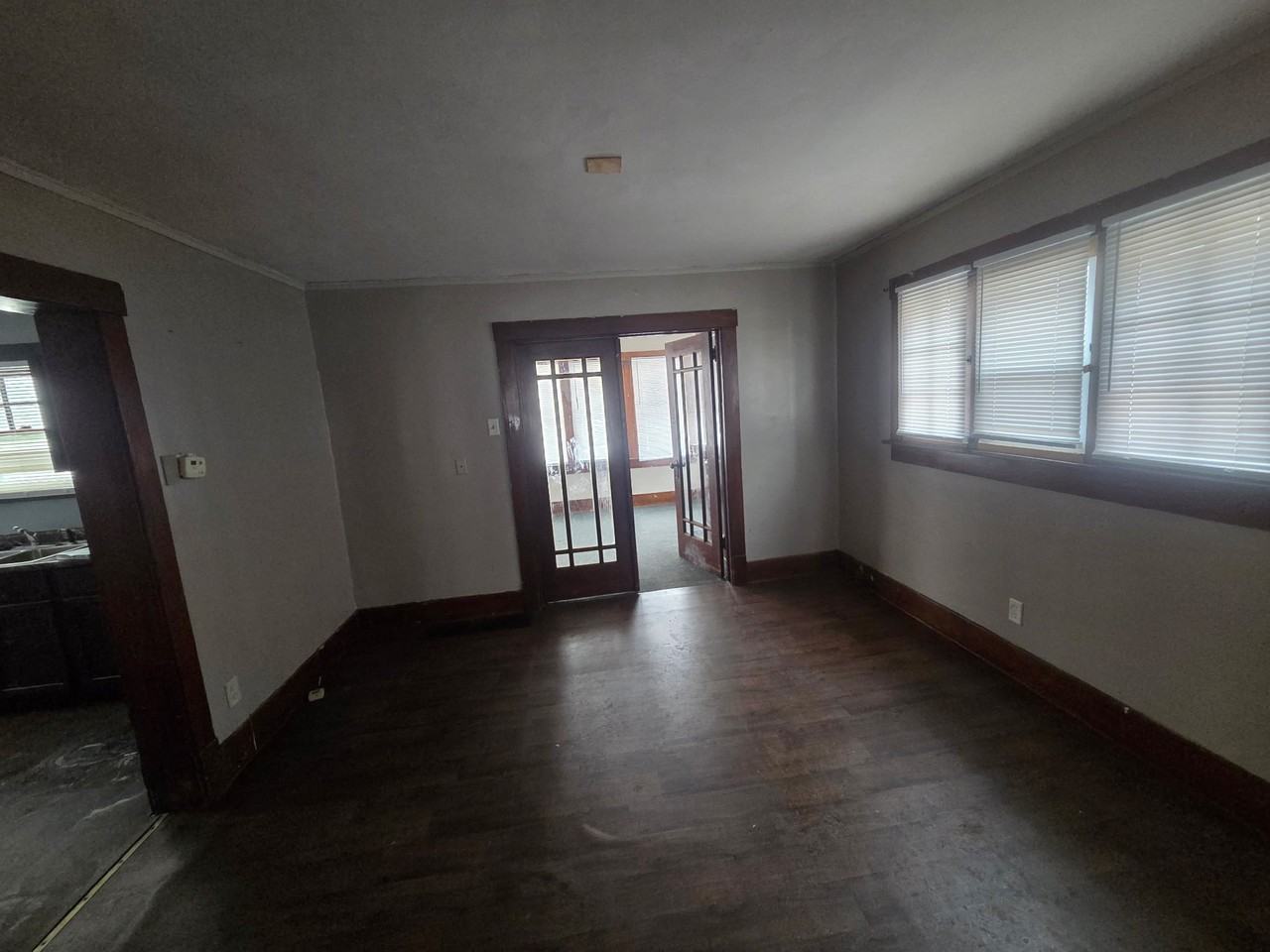 651 W Wood St #NA - Photo 4 of 12