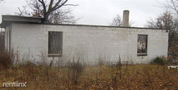 3253 S Wheeler Rd - Photo 3 of 7