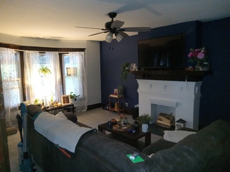 34 Roanoke Pkwy - Photo 2 of 5