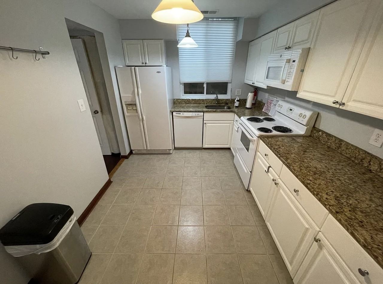 11224 Beaver Trail Ct #5 - Photo 6 of 20