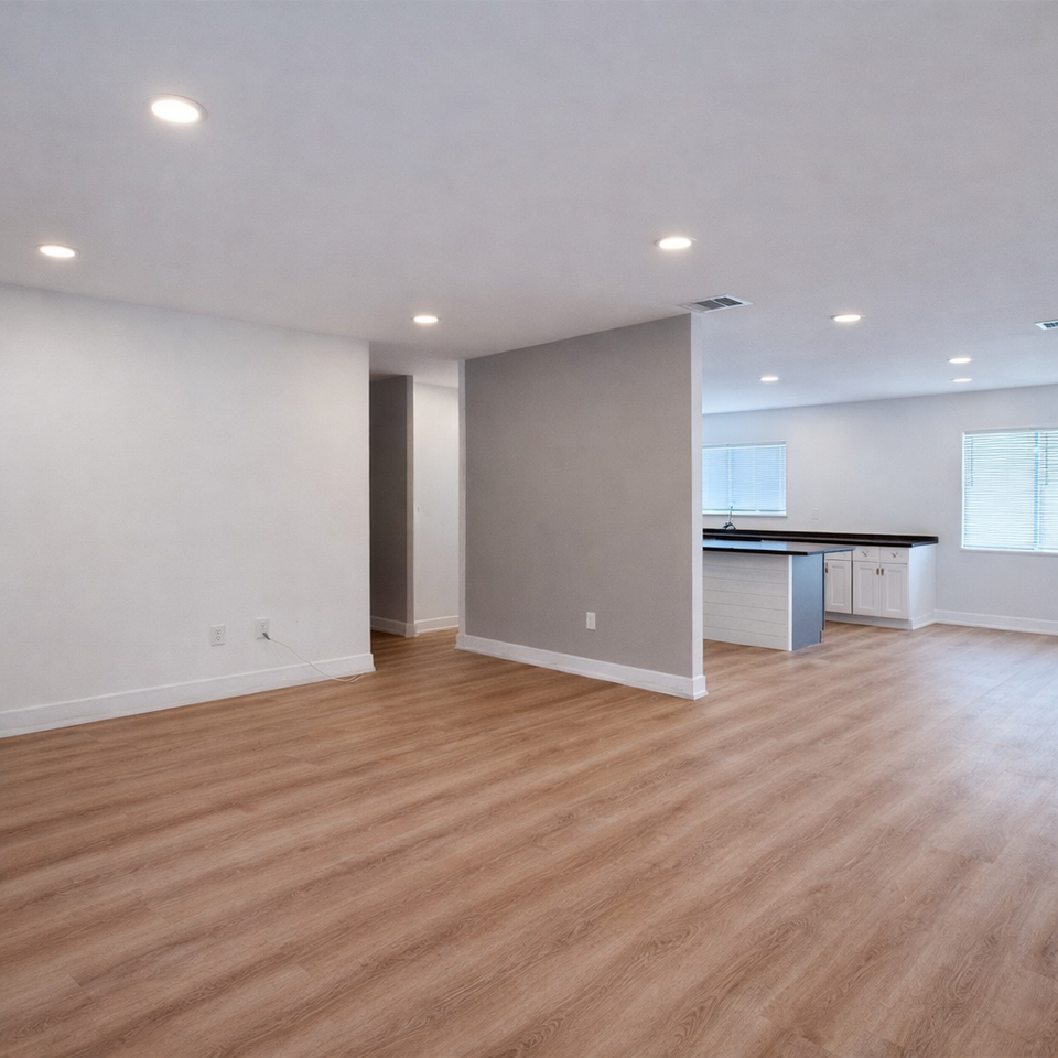 8127 Chesebro Ave #NA - Photo 3 of 27