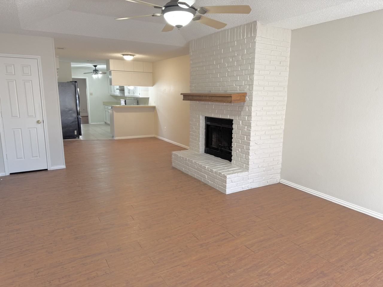 1817 Crooked Ln #NA - Photo 2 of 16