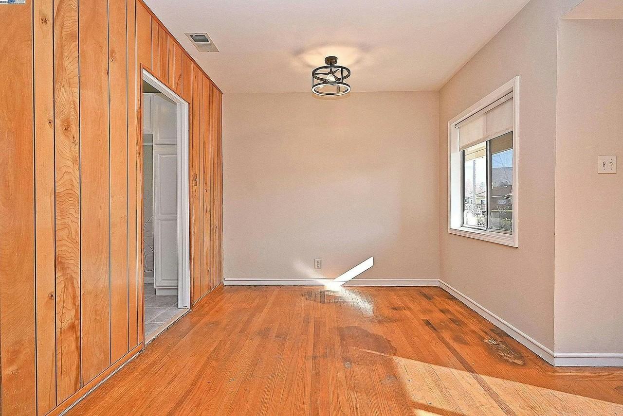 314 Sparling Drive - Photo 6 of 18