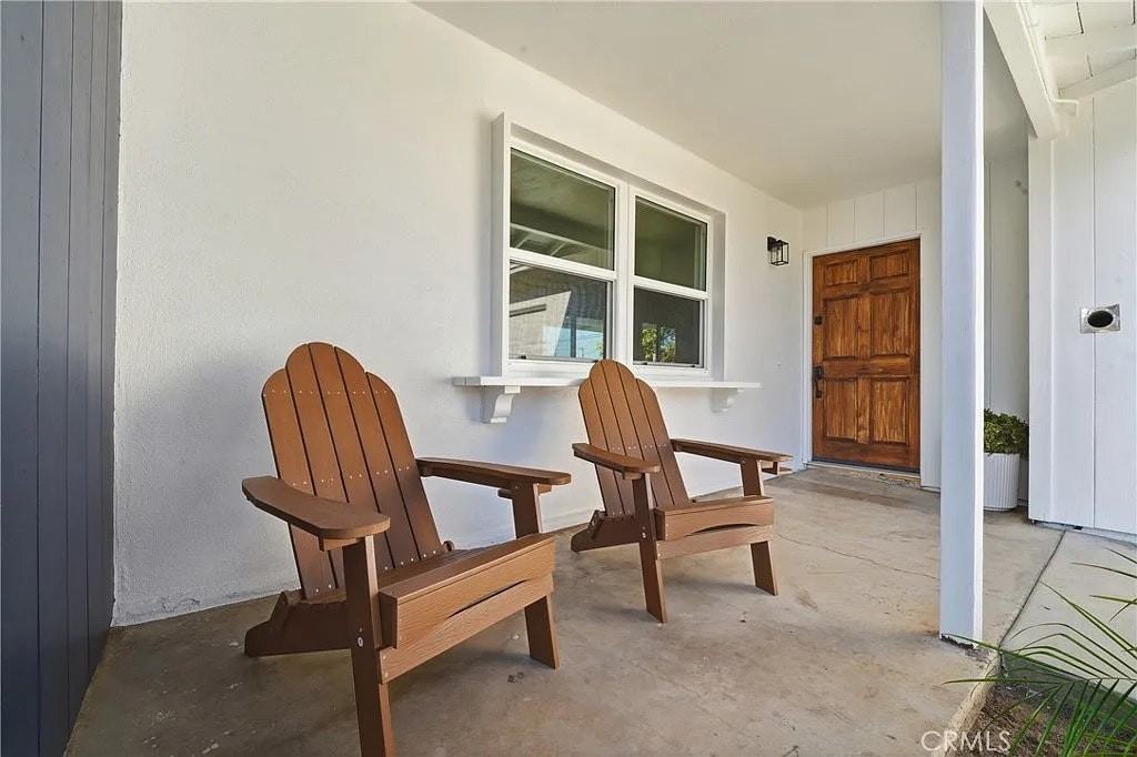 9519 Maryknoll Avenue - Photo 5 of 10