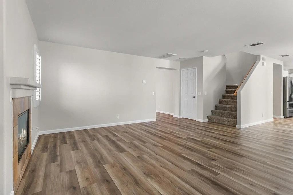 41970 Pacific Grove Way - Photo 2 of 25