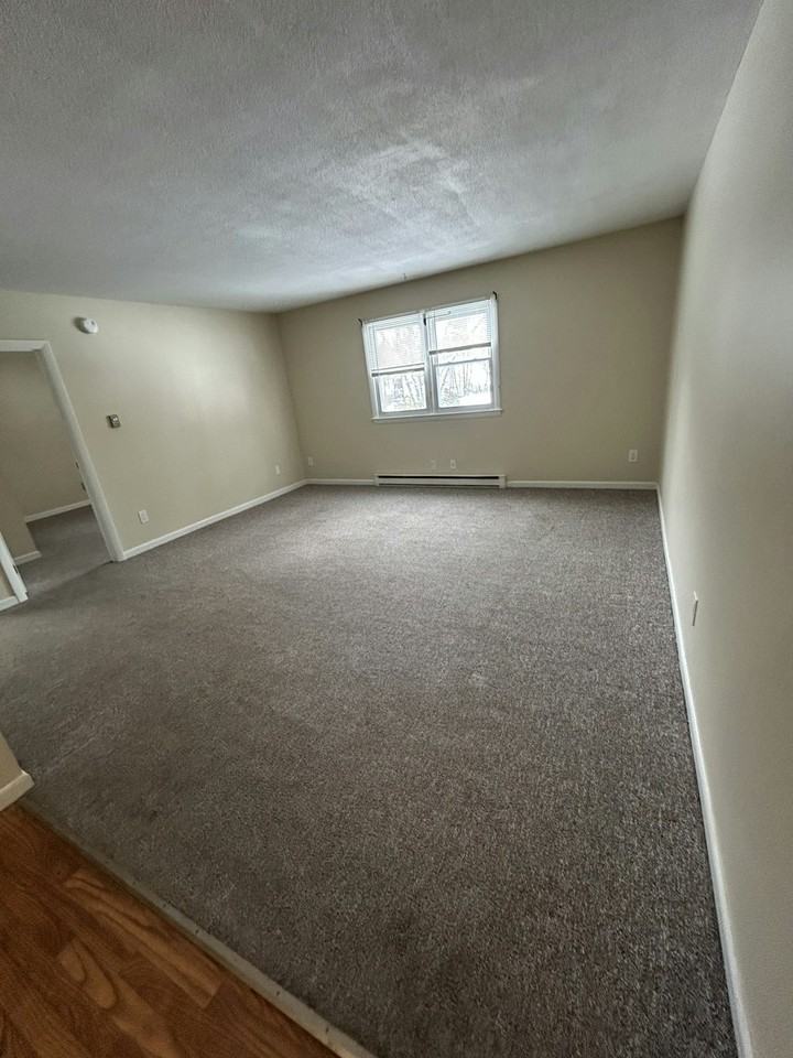 17 Winter St, Unit 6 - Photo 2 of 8