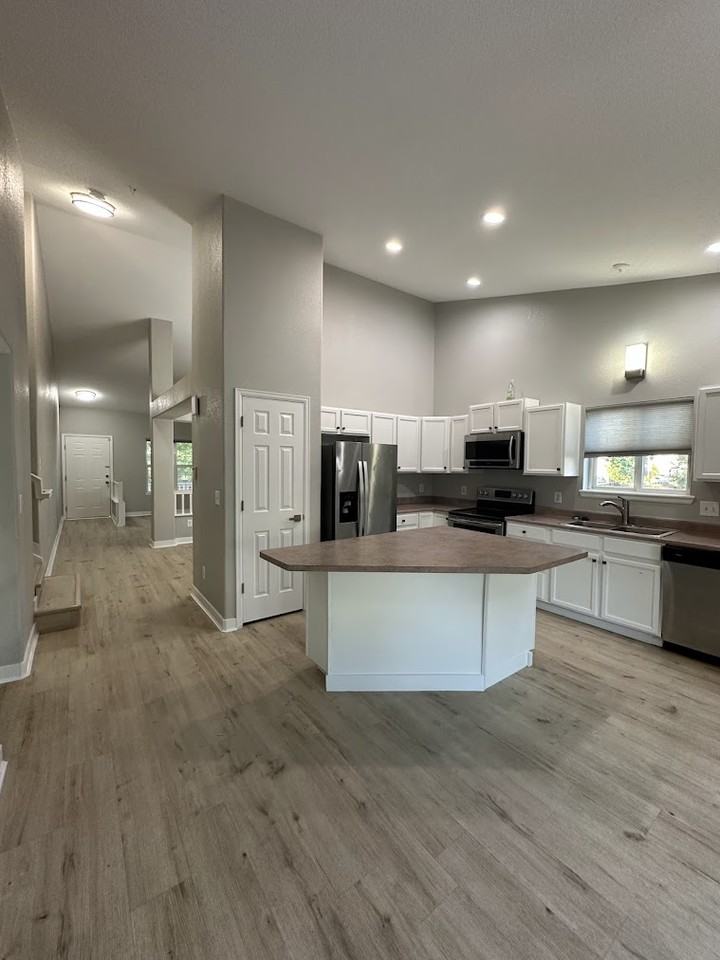 5404 S Valdai Way #NA - Photo 2 of 20