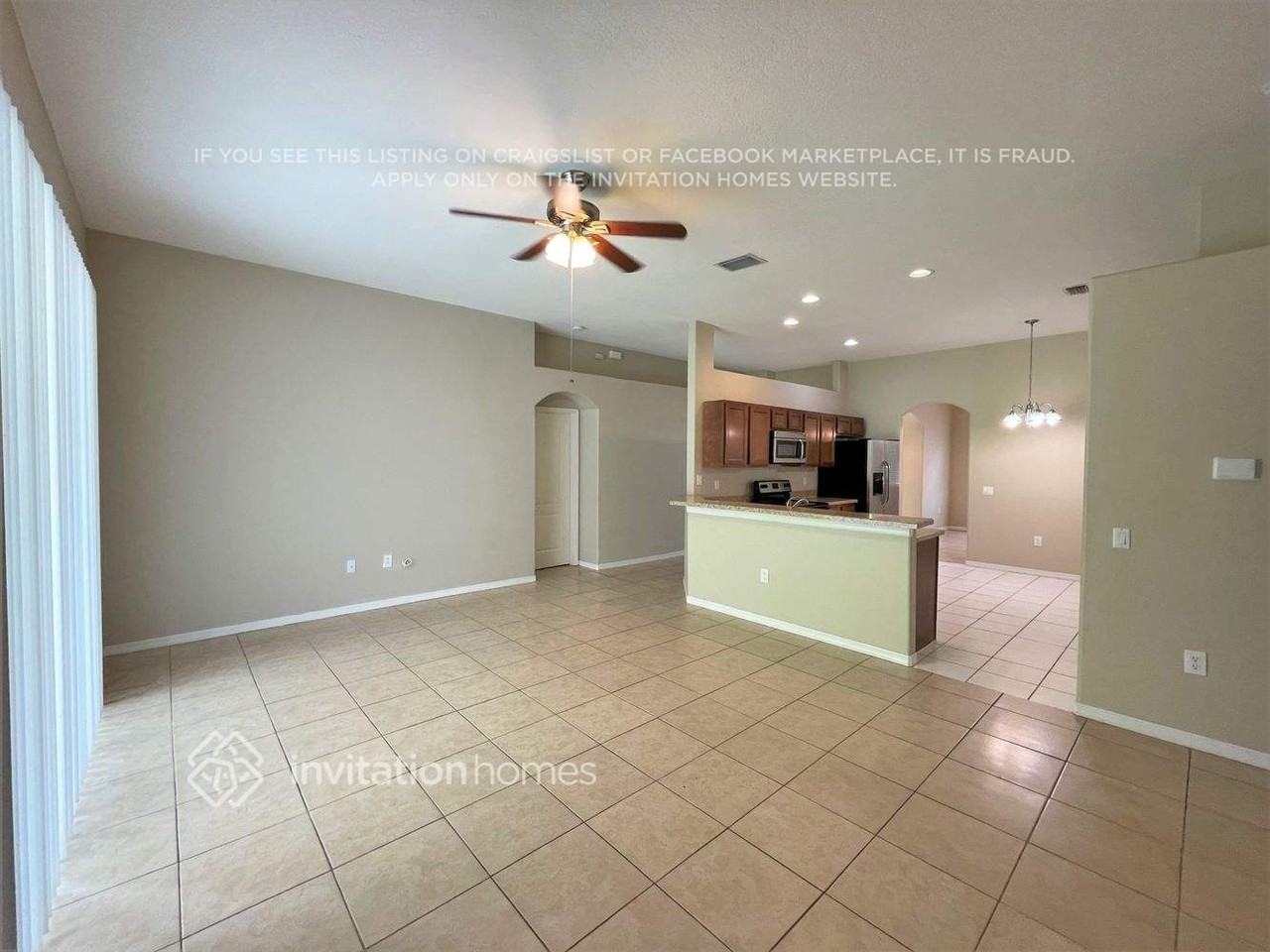 25150 Conestoga Dr - Photo 3 of 15