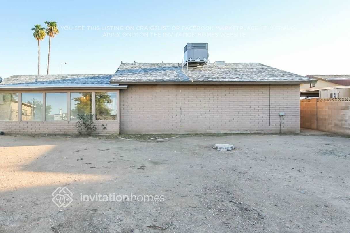 3844 W Acapulco Ln - Photo 3 of 4