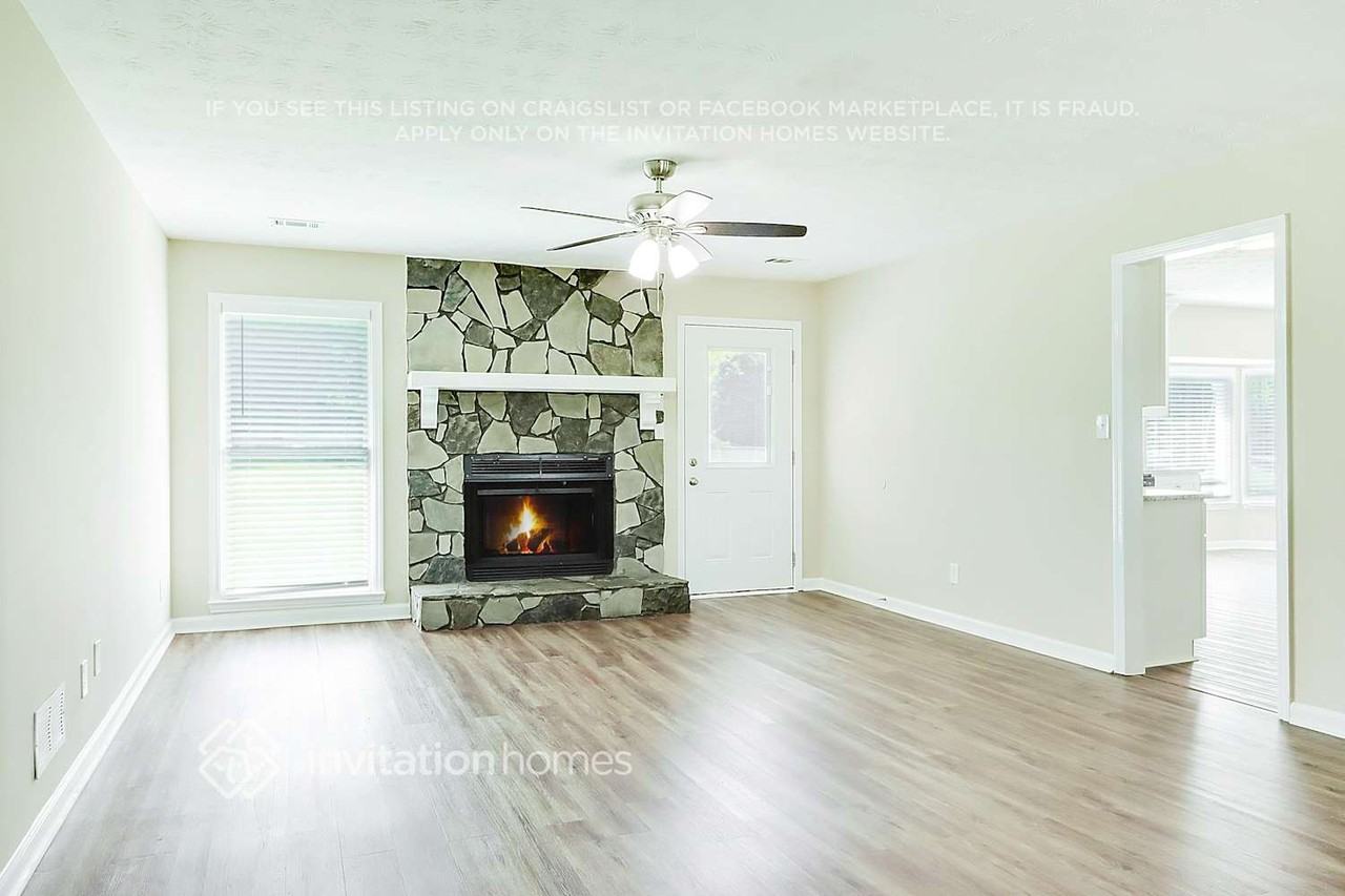 65 Salem Meadow Dr - Photo 5 of 26