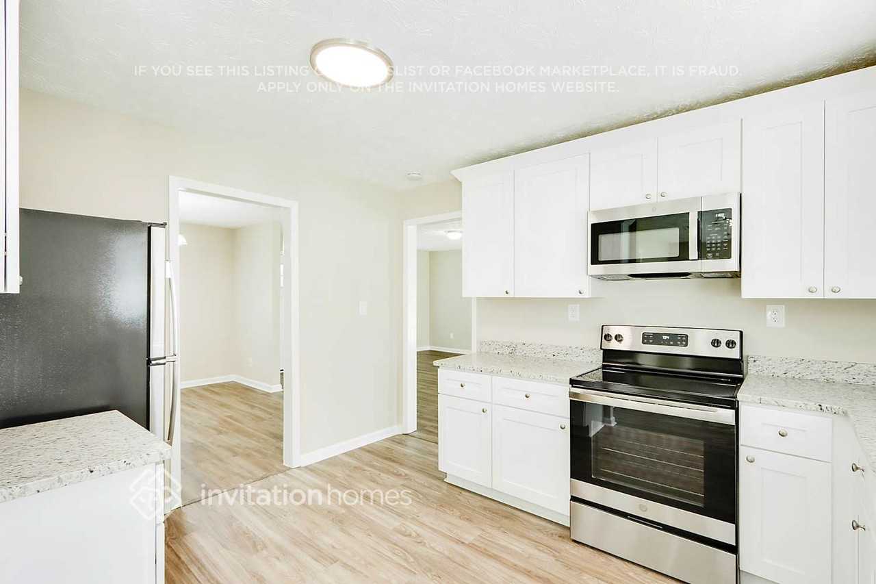 65 Salem Meadow Dr - Photo 7 of 26