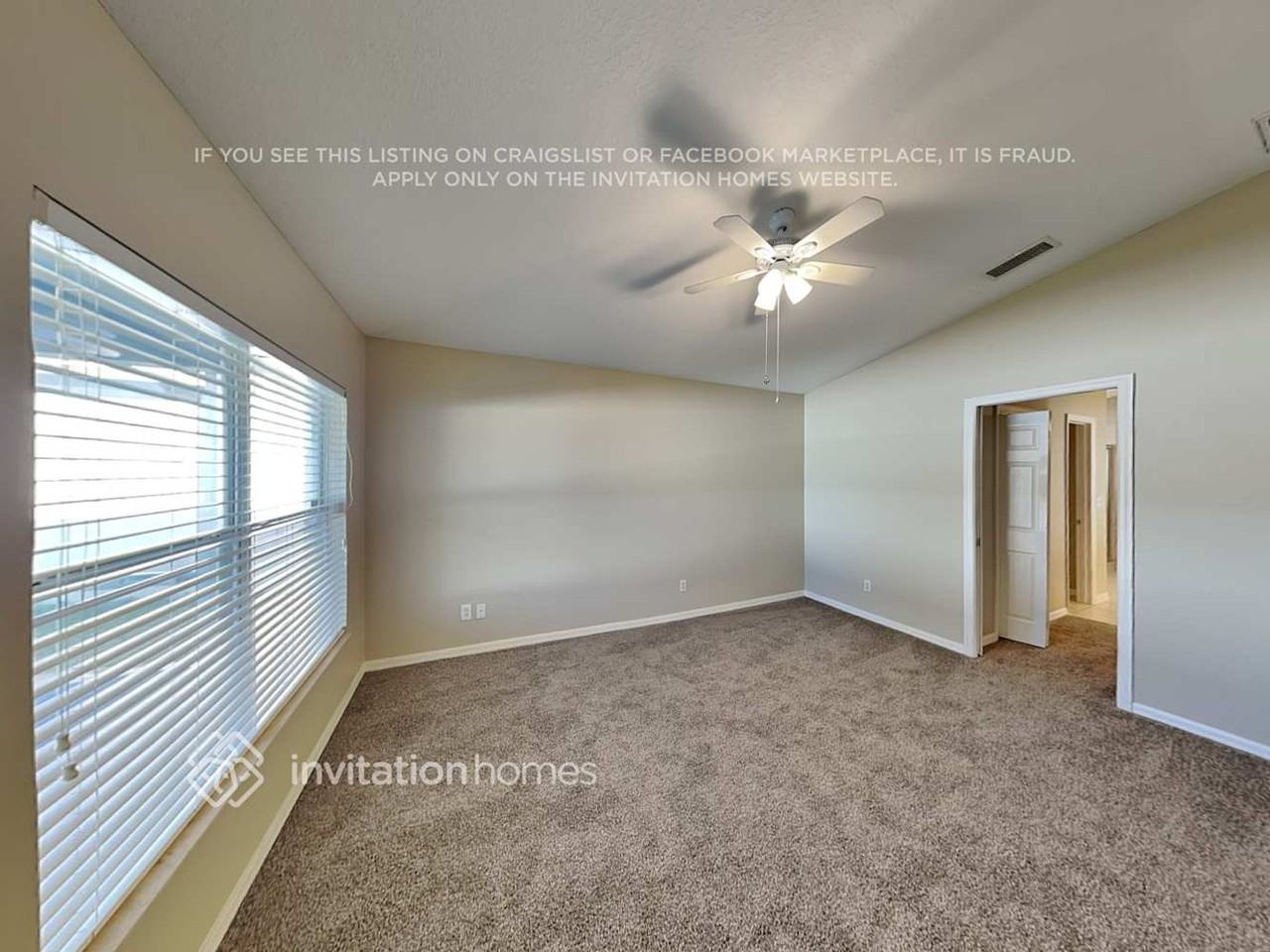 1106 Barclay Wood Dr - Photo 7 of 19