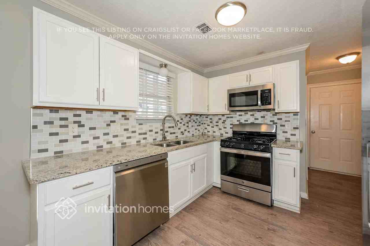 2909 Sentinel Cir - Photo 7 of 18