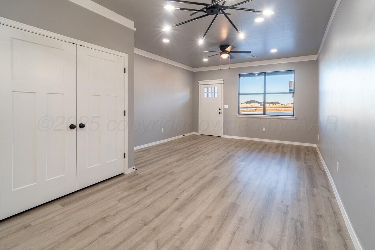 14361 Periwinkle Dr - Photo 7 of 22