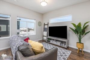 featured image of 163 Willow View Cir