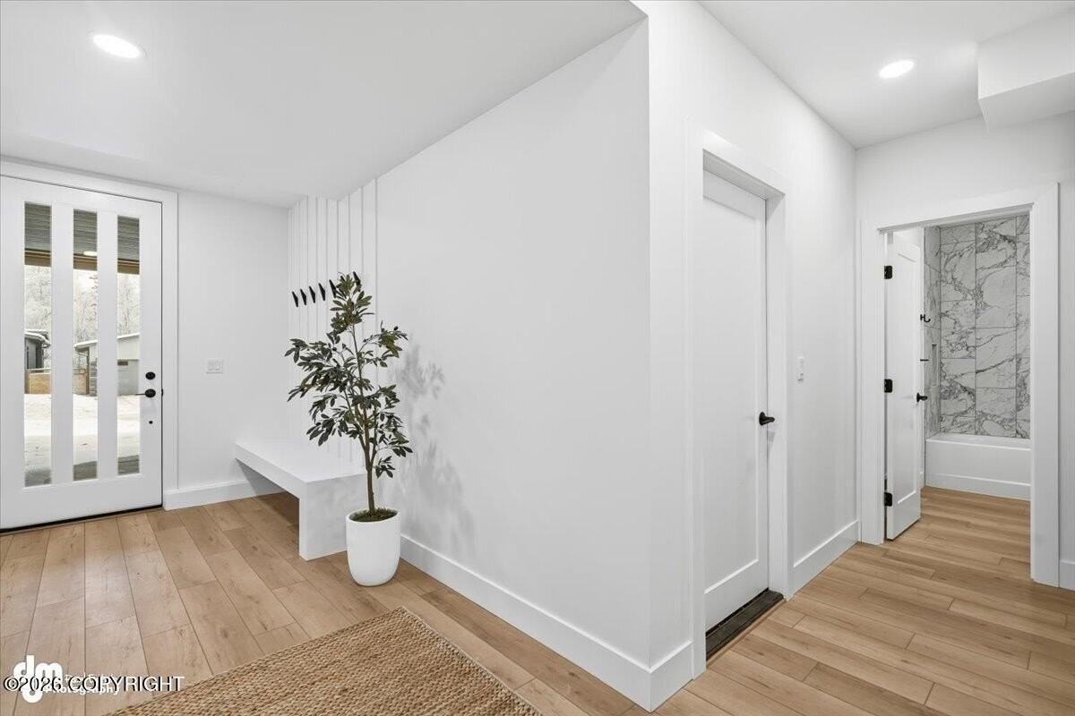 5372 Sandhill Loop - Photo 4 of 17