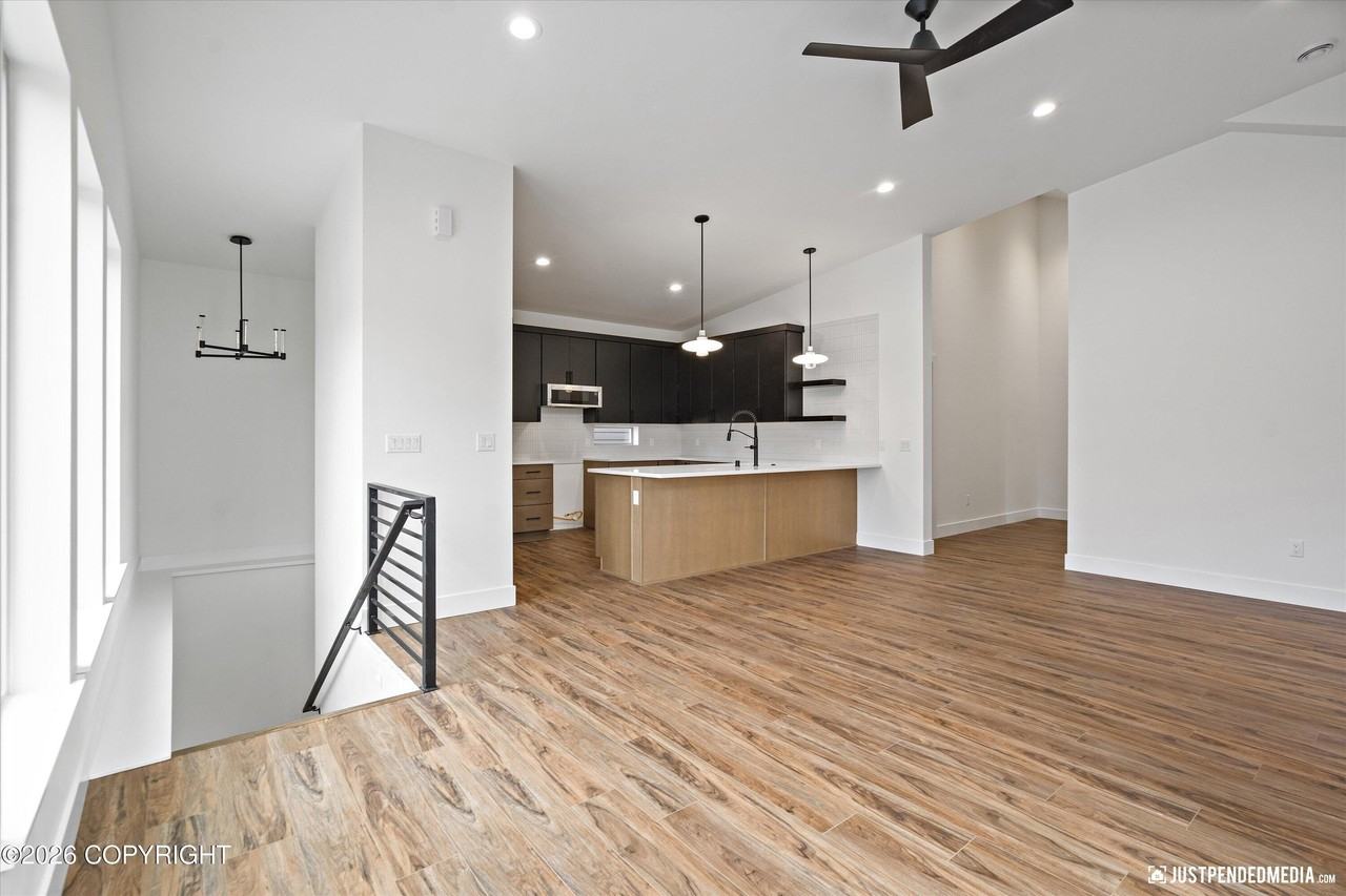 5376 Sandhill Loop - Photo 2 of 14