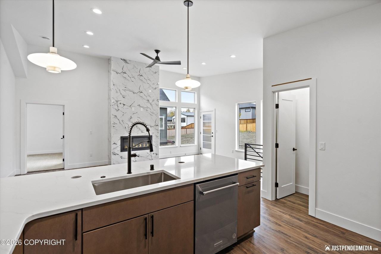 5376 Sandhill Loop - Photo 4 of 14