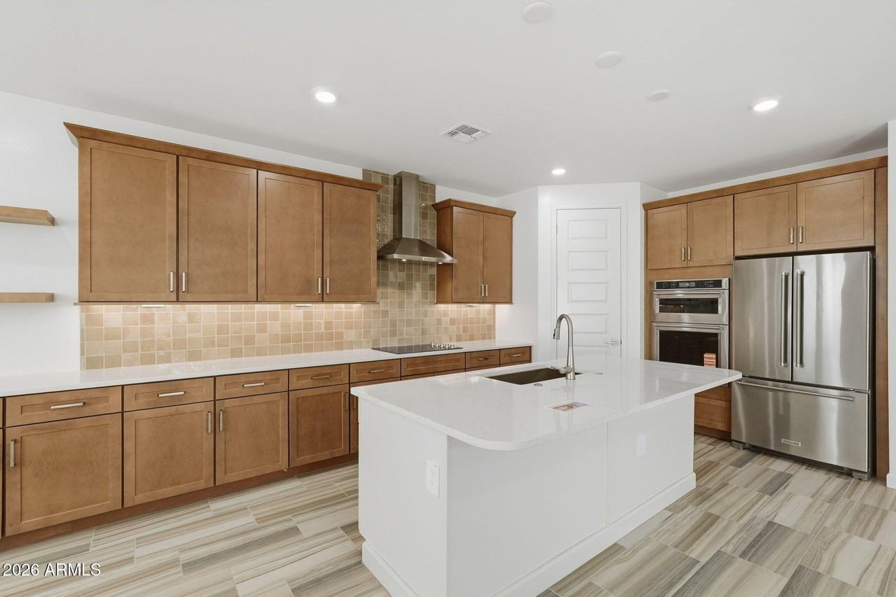 1153 E Kachina Trl - Photo 7 of 47