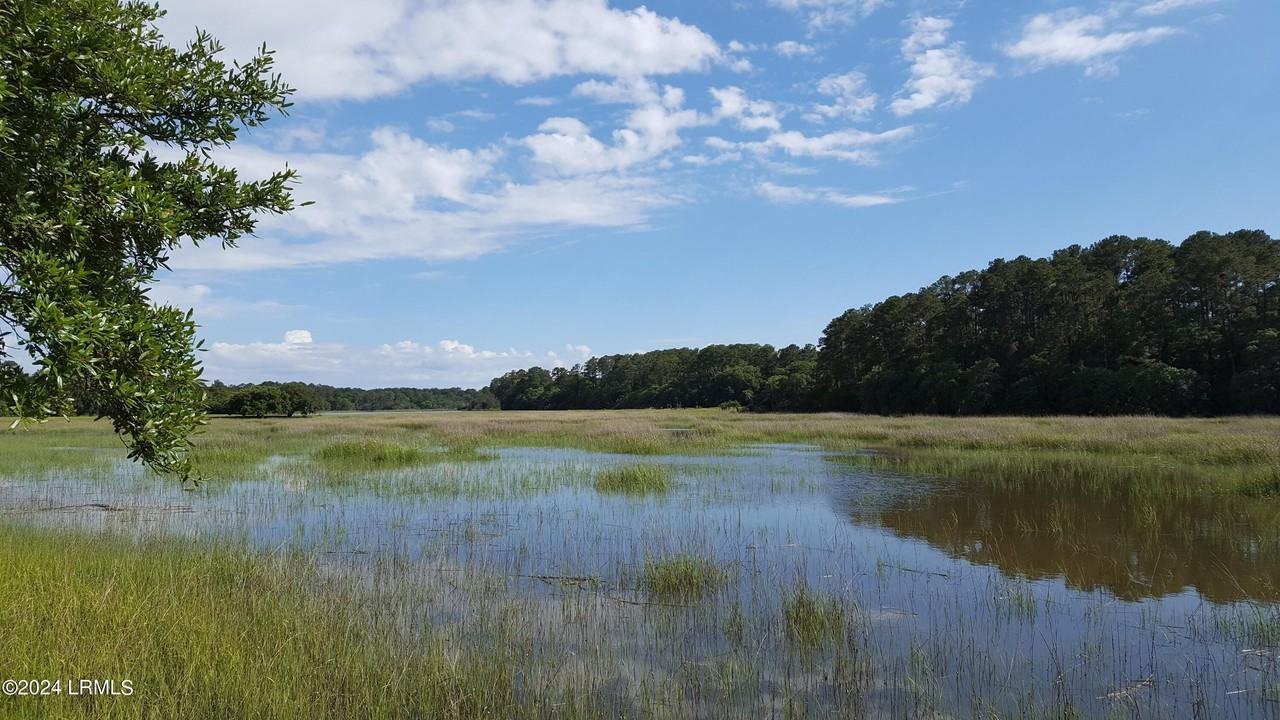 1 Bennett Point Dr Unit A #A - Photo 4 of 41