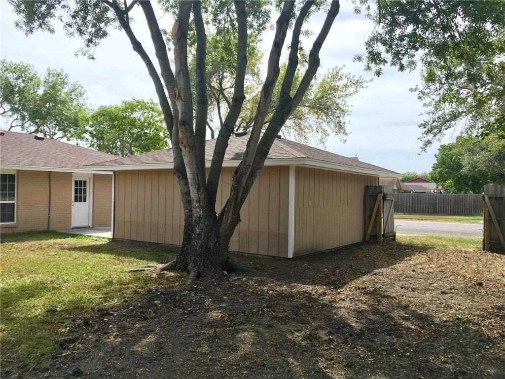 4202 Nicklaus Ln - Photo 7 of 8