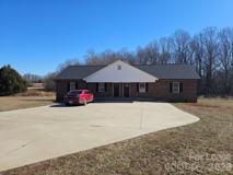 179 Glen Gar Dr - Photo 1 of 1