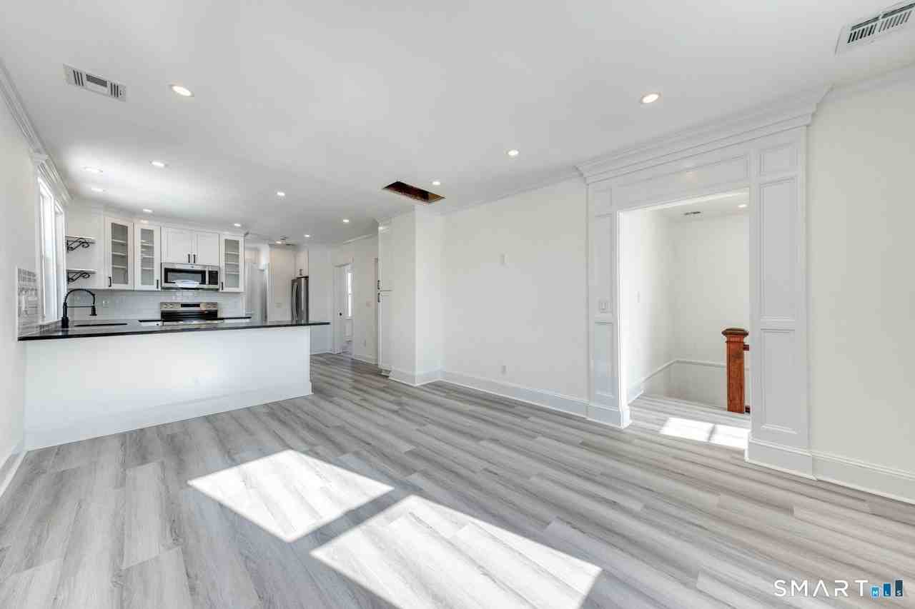 44 Wallace Row 2nd Fl #2ndFL - Photo 3 of 30